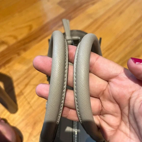 Tory Burch Robinson Small Zip Leather Tote - Picture 6 of 17